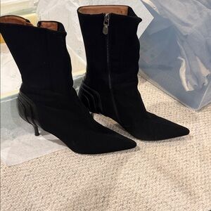 Donald J. Pliner Black Pointed-Toe Mid-Calf Heeled Boots with Sculpted Heel